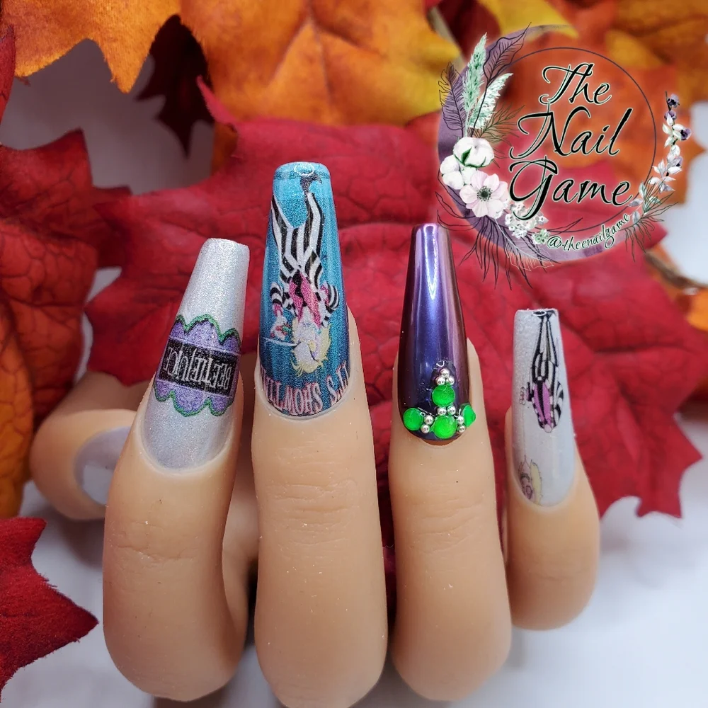 Press On Nails - Picture 6 of 13